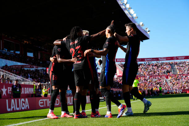 Barca thắng dễ Girona 4-1 ở vòng 5 La Liga